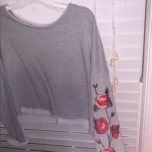 Long sleeve crop top